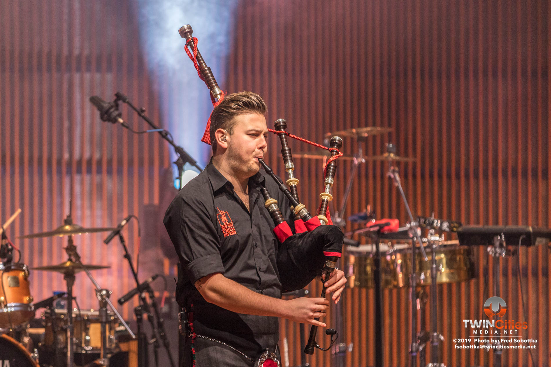 Red-Hot-Chilli-Pipers-07