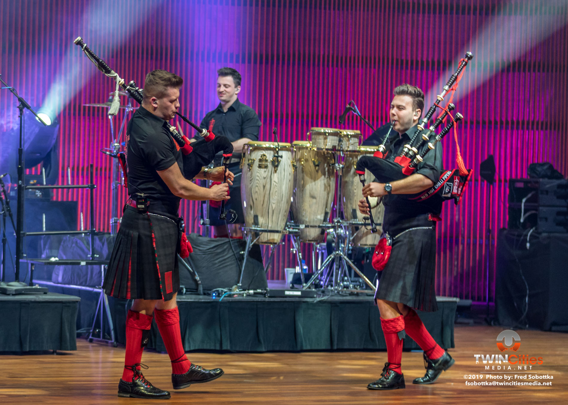 Red-Hot-Chilli-Pipers-20